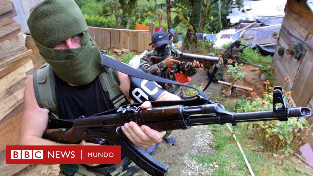 “Los paramilitares controlan todo”: el miedo en Tierralta, la ciudad donde asesinaron a una mujer frente a sus hijos