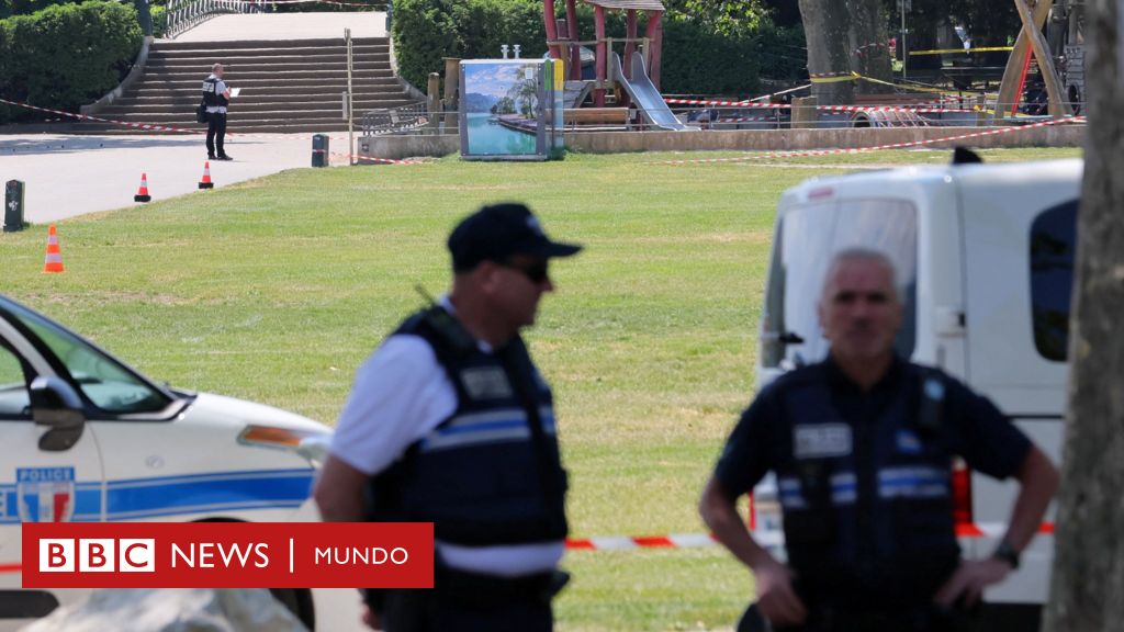 Un homme poignarde quatre enfants dans un parc du sud de la France