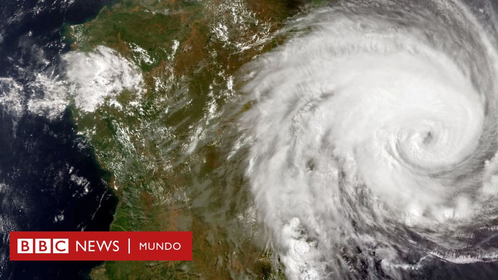 Weather records show Cyclone Pretty has broken a destructive path in the Indian Ocean