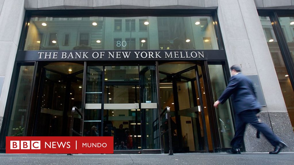 Самый богатый банк в мире. The Bank of New York Mellon здание. Банки мира. Банки мира фото. Центральный офис банка UBS В Швейцарии.