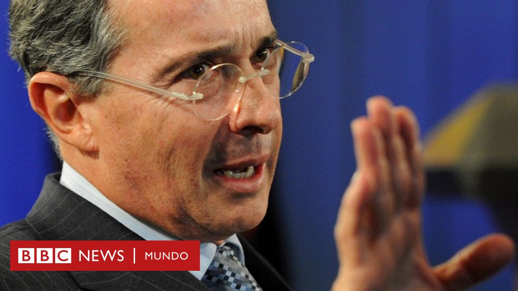 Álvaro Uribe En Colombia Por Qué Es Tan Poderoso El Expresidente Y Qué Significa Su Histórica