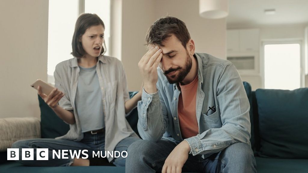 Qué se considera exactamente infidelidad emocional y qué efecto puede tener en una pareja