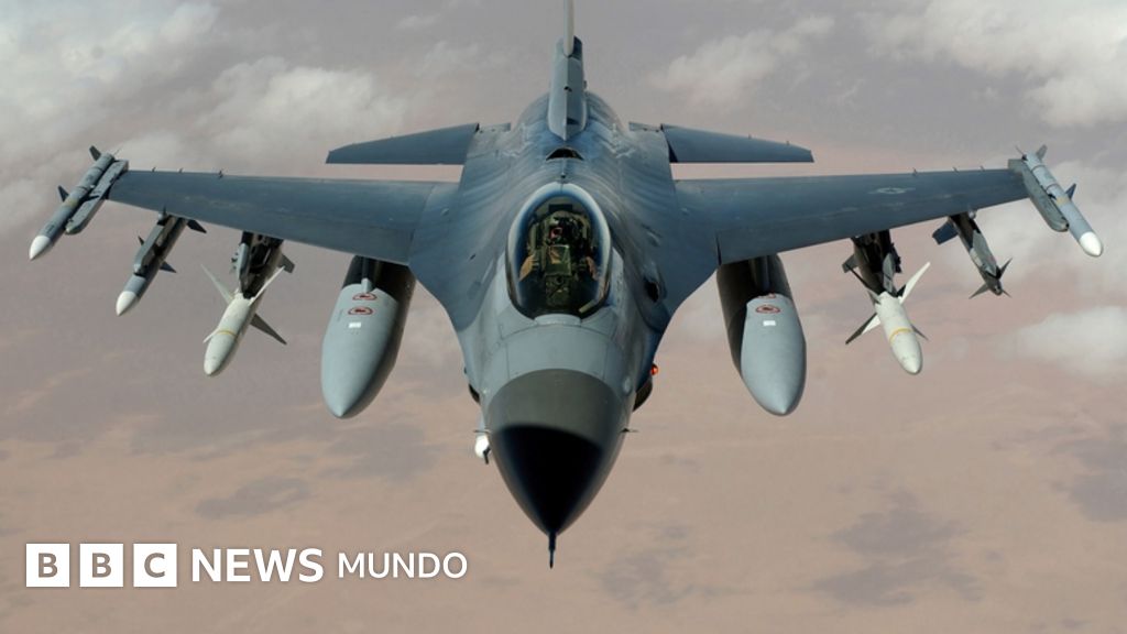 Por qué es tan complicado entrenar a los pilotos ucranianos que manejarán los cazas estadounidenses F-16