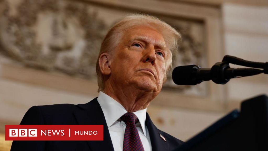 "El declive de EE.UU. ha terminado": Trump anuncia en su primer discurso como presidente la emergencia nacional en la frontera con México