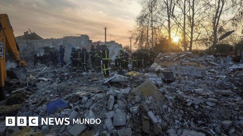 Un ataque ruso mata a 51 personas en un funeral en Ucrania