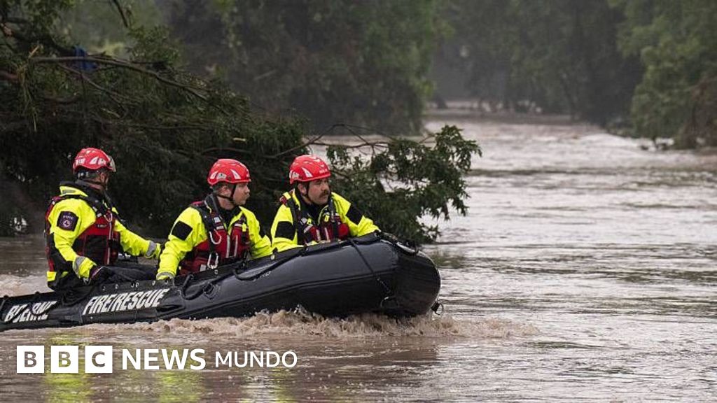 少なくとも51人の死者、15人の未成年者、テキサスの「ひどい」洪水で