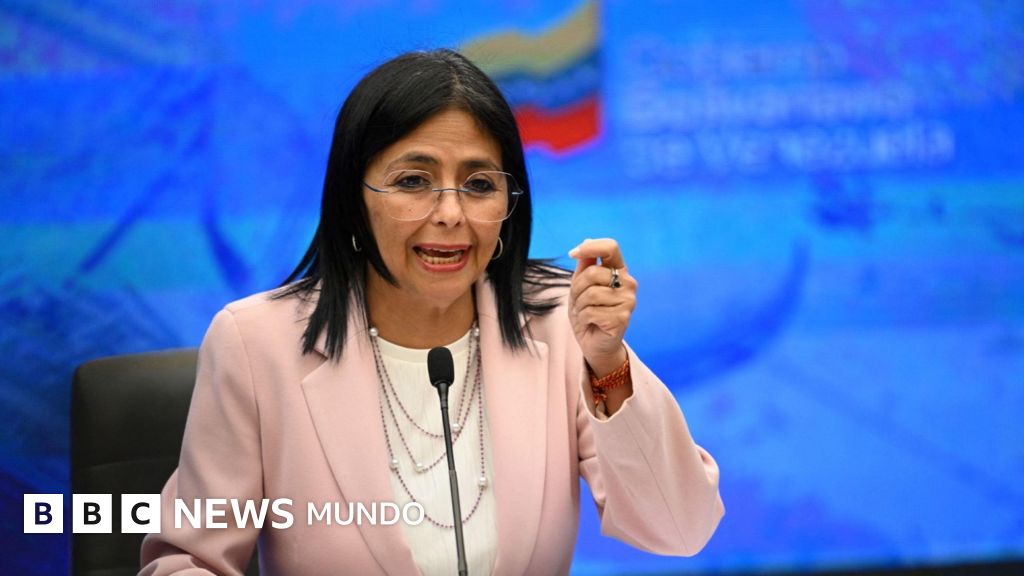Delcy Rodríguez, la "tigresa" que asume la presidencia interina de Venezuela tras la captura de Maduro
