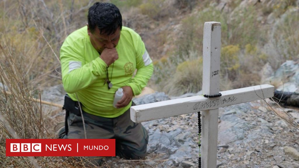 “Se volvieron momias por el calor”: los desgarradores testimonios de los voluntarios que recogen los cuerpos de los migrantes muertos en el desierto de Sonora