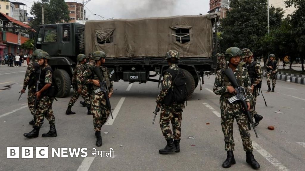 जेन जी आन्दोलन : सिंहदरवार, सर्वोच्च अदालत र संसद्‌मा आगो लग्दा सेनाको भूमिकामा ‘प्रश्न’