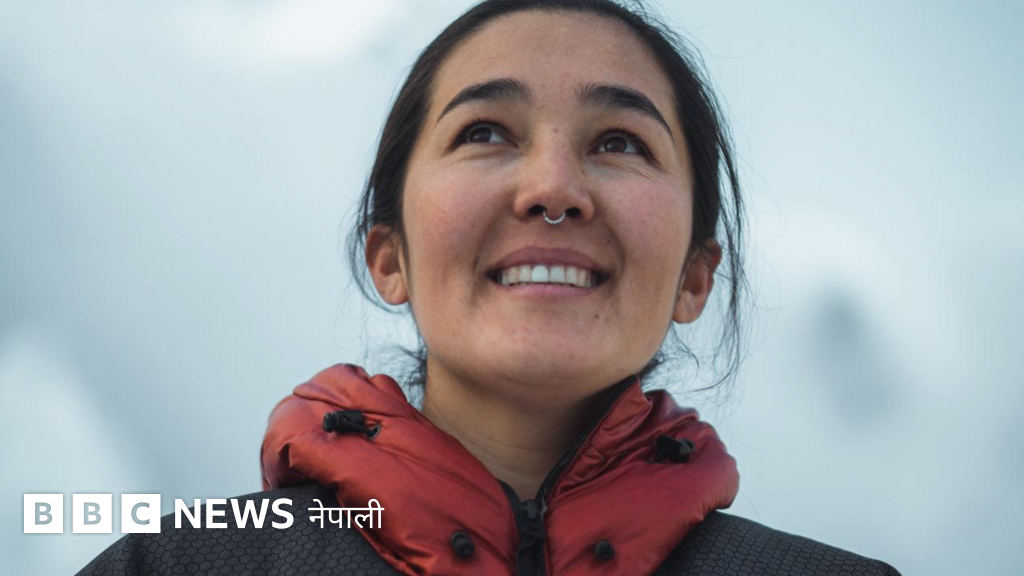 'हामी तालिबानको चुनौती पनि पार गर्छौँ': सगरमाथा चढ्ने प्रथम अफगान महिला