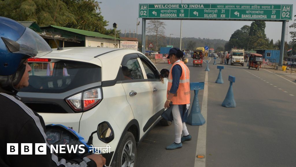 मानवतस्करी : 'नक्कली आधारकार्ड र राहदानी बनाएर' विदेश पठाउने प्रयास गरिएकोमा भारतमा अनुसन्धान