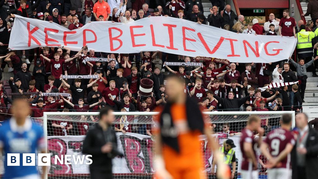 Hearts superfans remain 'supremely confident' for title win over Celtic