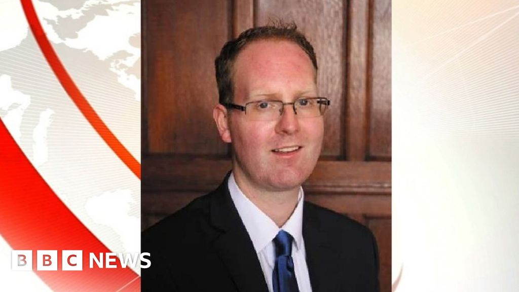 Coventry race row councillor Glenn Williams apologises for offence