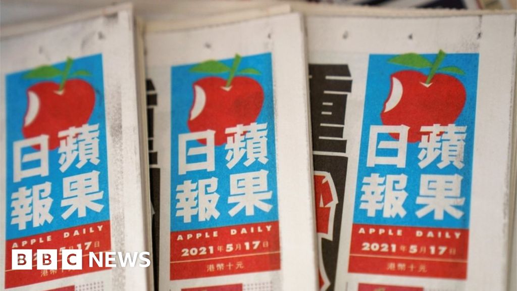 Apple Daily: Hong Kong pro-democracy paper announces closure Apple Daily: Hong Kong pro-democracy paper announces closure