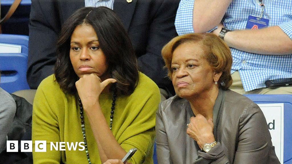 Michelle Obama’s mom, Marian Robinson, dies at 86