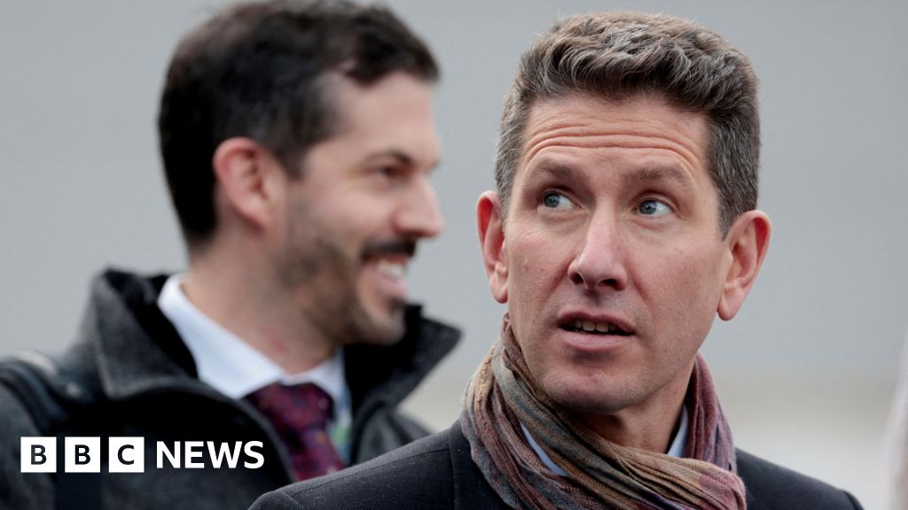 UK names Christian Turner as US ambassador, replacing Peter Mandelson thumbnail