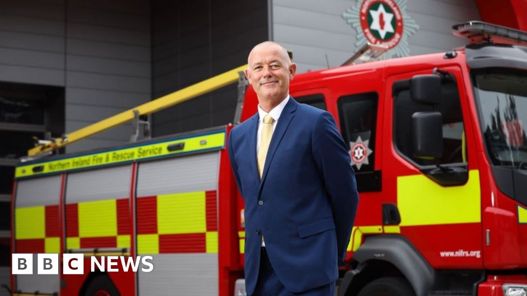 northern-ireland-s-chief-fire-officer-resigns-after-six-months