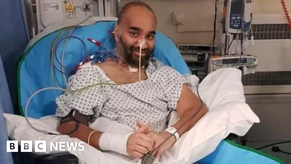 Man Who Was Clinically Dead Meets Doctor Who Saved His Life - BBC News