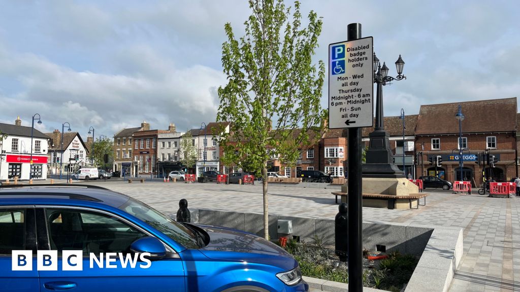 Former Pubs in Cambridgeshire, Sheffield, East Lothian Face Conversions to Flats, HMO, Retail