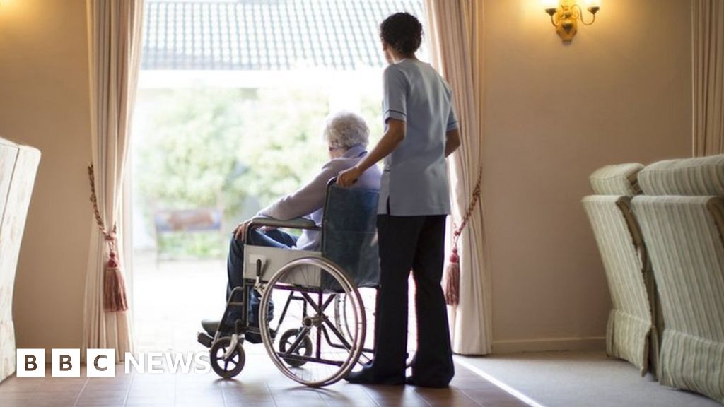 Covid-19: Care home residents in England to be allowed one regular visitor