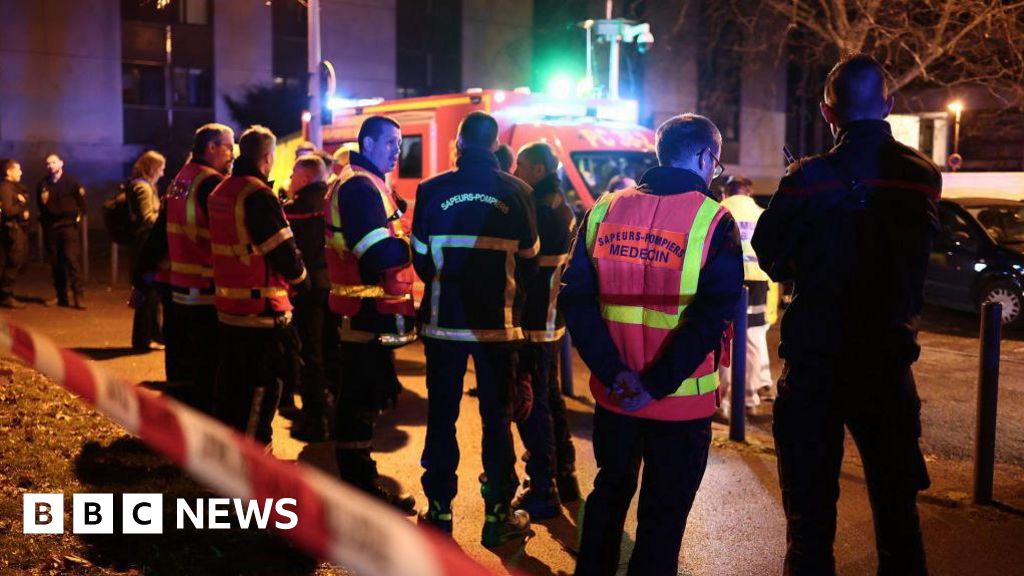 Serangan granat di bar Grenoble melukai 12 orang