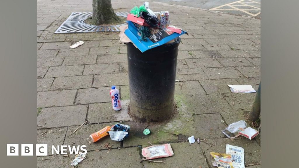 bbc.co.uk - Charlie Stubbs - Market Drayton mayor calls for 10km emergency litter pick