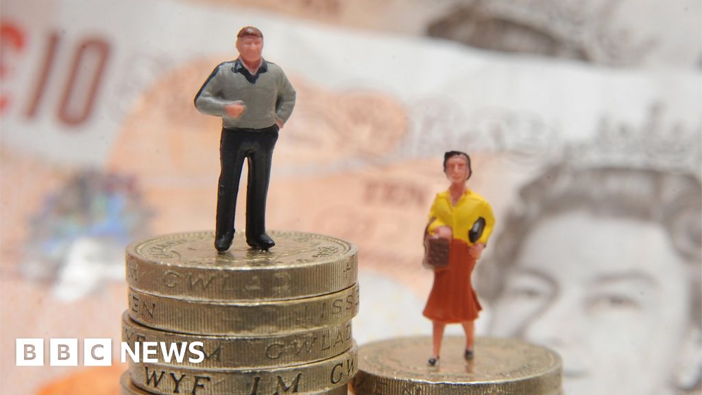 Four Ways The Gender Pay Gap Isnt All It Seems Bbc News 