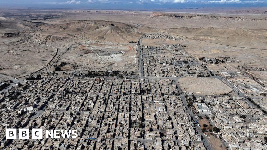 Twee Amerikaanse soldaten en tolk gedood door schutter van Islamitische Staat in Syrië, zegt het Amerikaanse leger