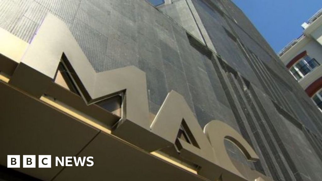 Coronavirus NI arts sector 'facing obliteration,' says theatre chief