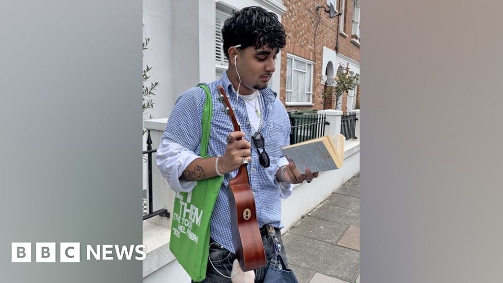 He reads, buys flowers and plays the ukulele. A dream man or is it all a performance?