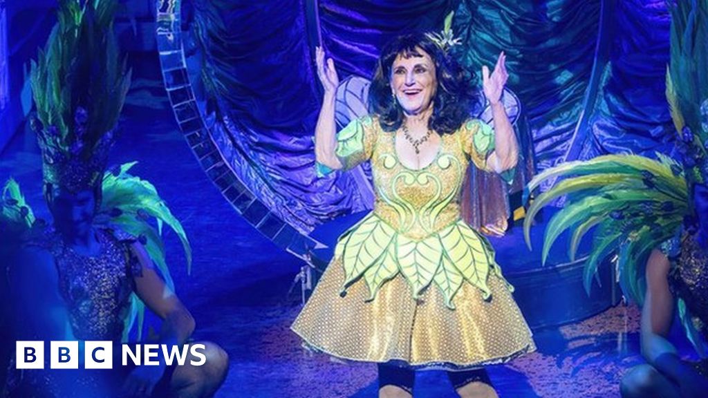 Lesley Joseph on how relaxed performances should be more common