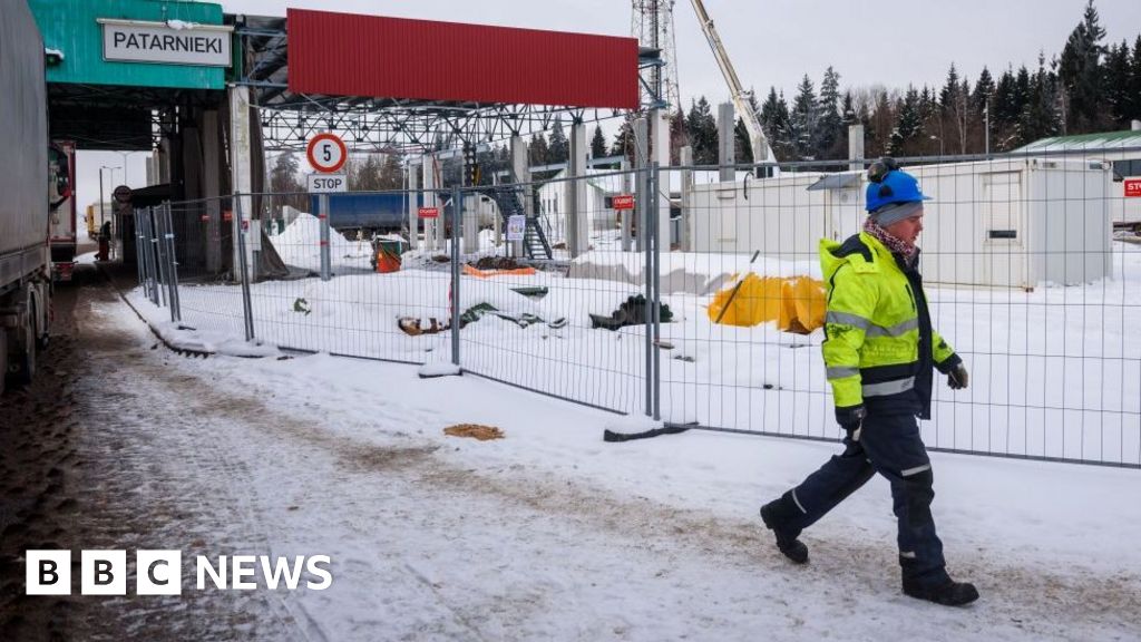 Amnesty accuses Latvia of abusing migrants on Belarus border