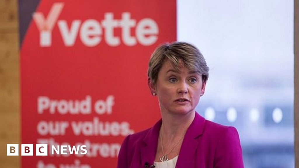 Labour Party Could Split Under Jeremy Corbyn, Yvette Cooper Says - BBC News