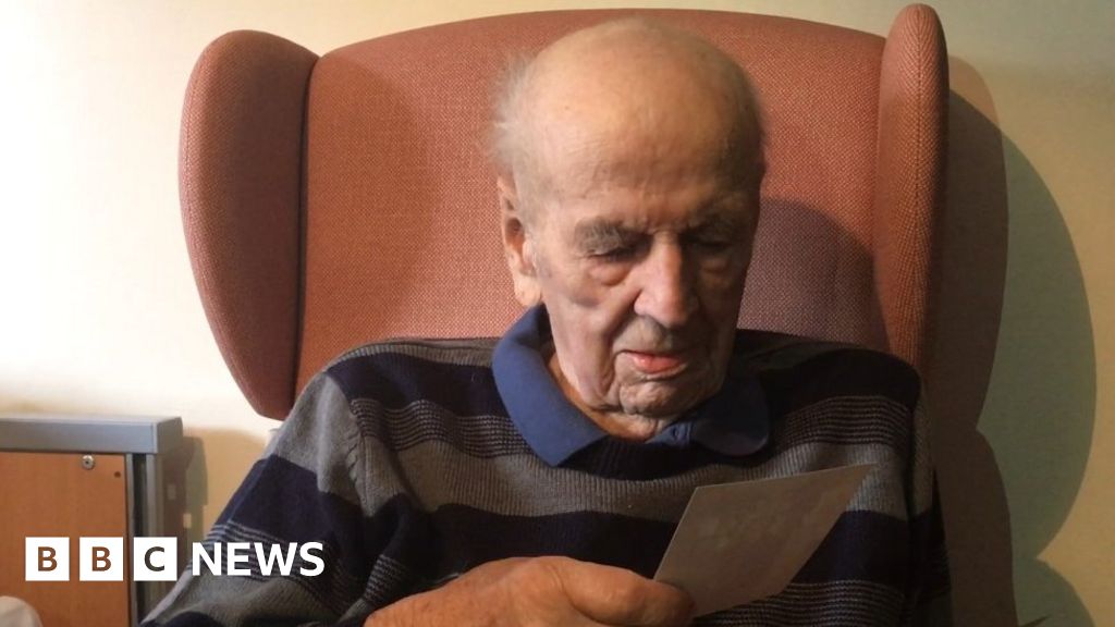 UK's Oldest Man Dies At 108: Long Life Down To 'hard Work And Vinegar ...