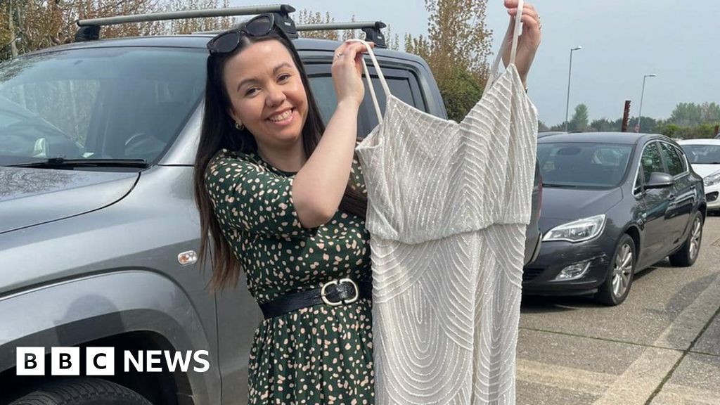 Portsmouth bride reunited with dress after car boot sale mix up