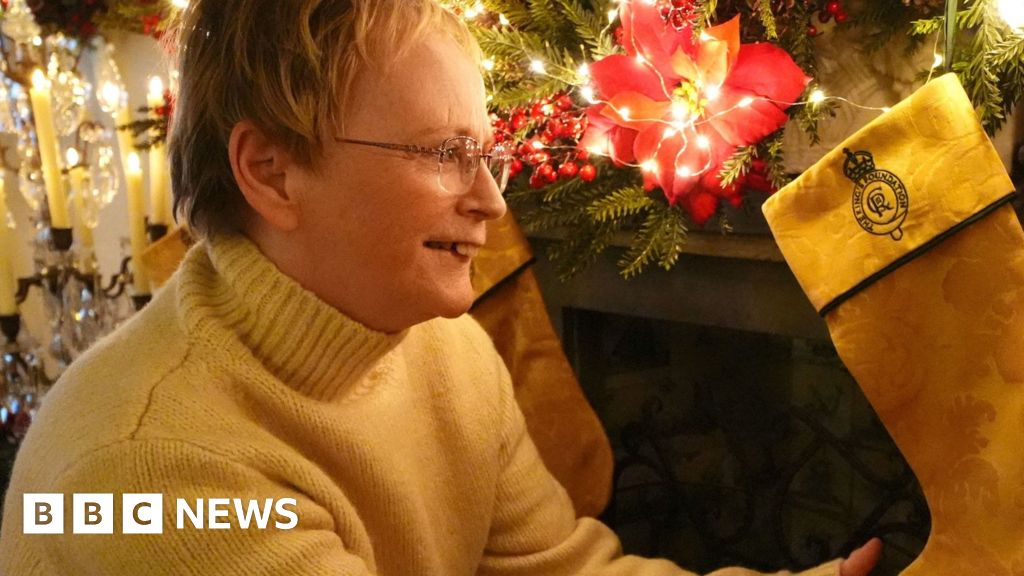 bbc.co.uk - Zoe Applegate - Sandringham House curtains turned into Christmas stockings - BBC News