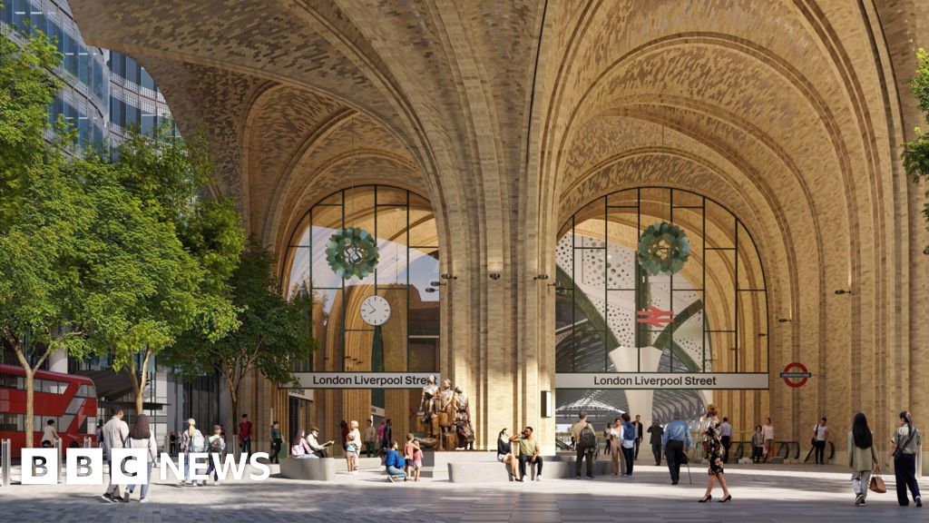 Liverpool Street station rebuild decision delayed