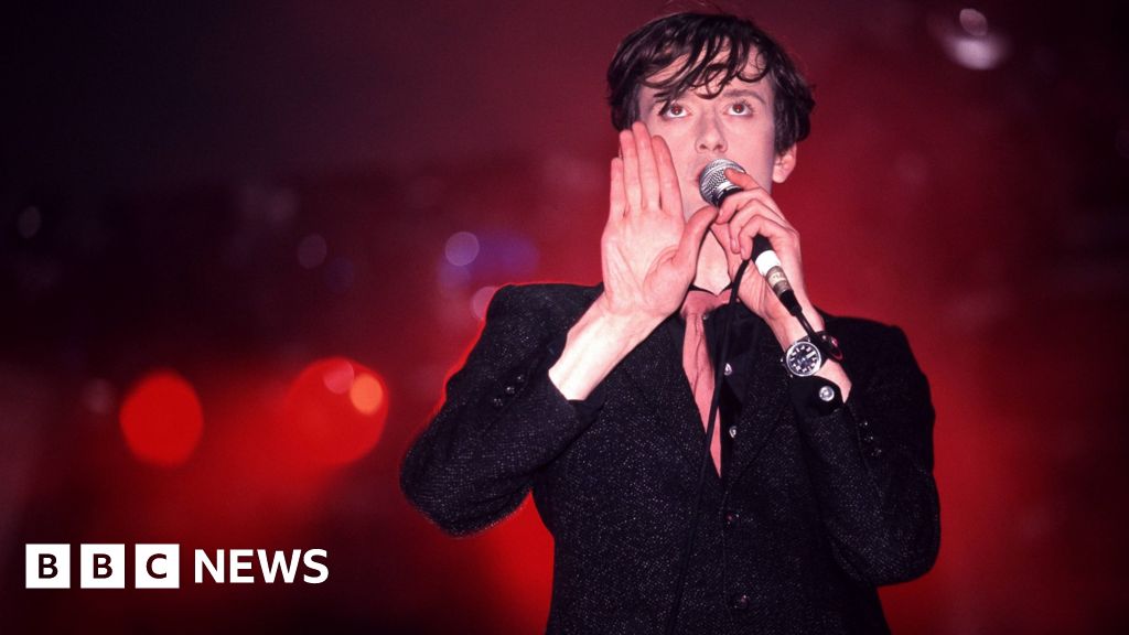 Common People: Pulp's 'rubbish' riff that became a Britpop anthem