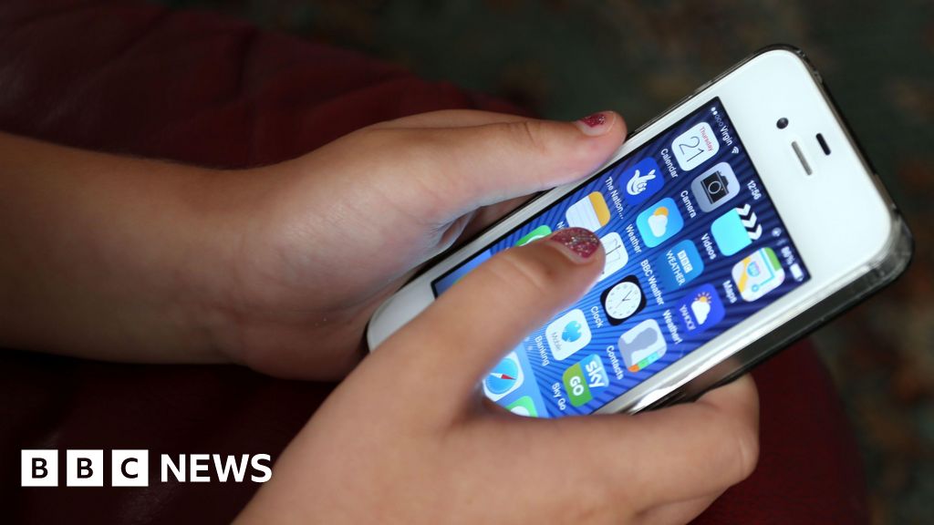 Jersey ministers to review online safety laws for children