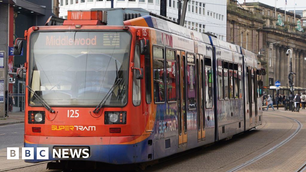 UK chancellor announces £15bn for transport projects
