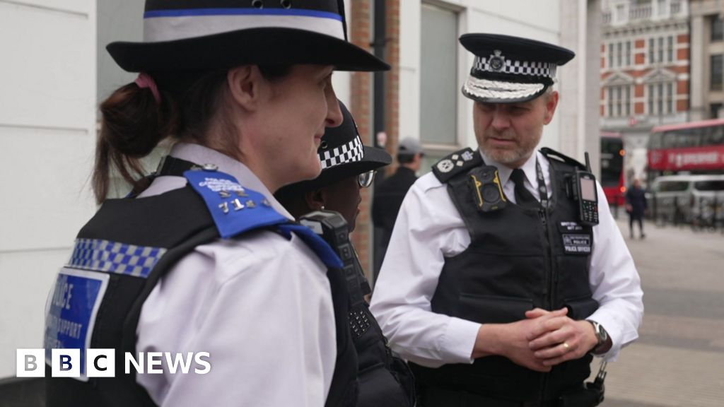 Share more CCTV to help tackle shoplifting - Met