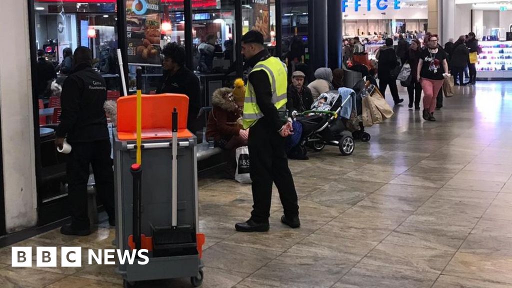 Birmingham Bullring: Two teens injured in shopping center stabbing thumbnail