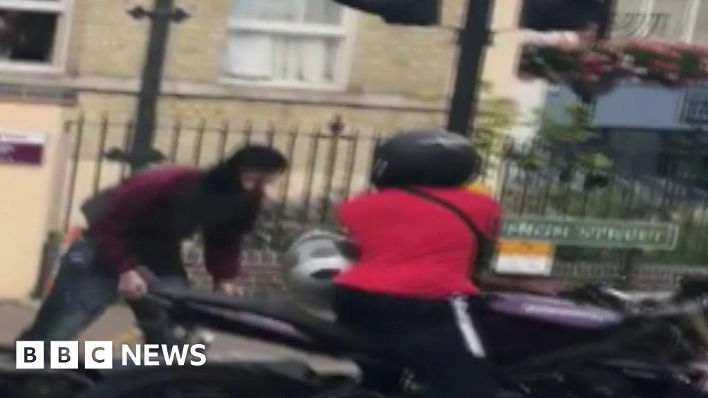 Public Foil Attempted Moped Robbery In London Bbc News