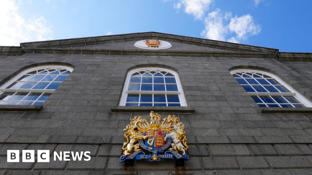 Guernsey business groups urge States to make tax decision