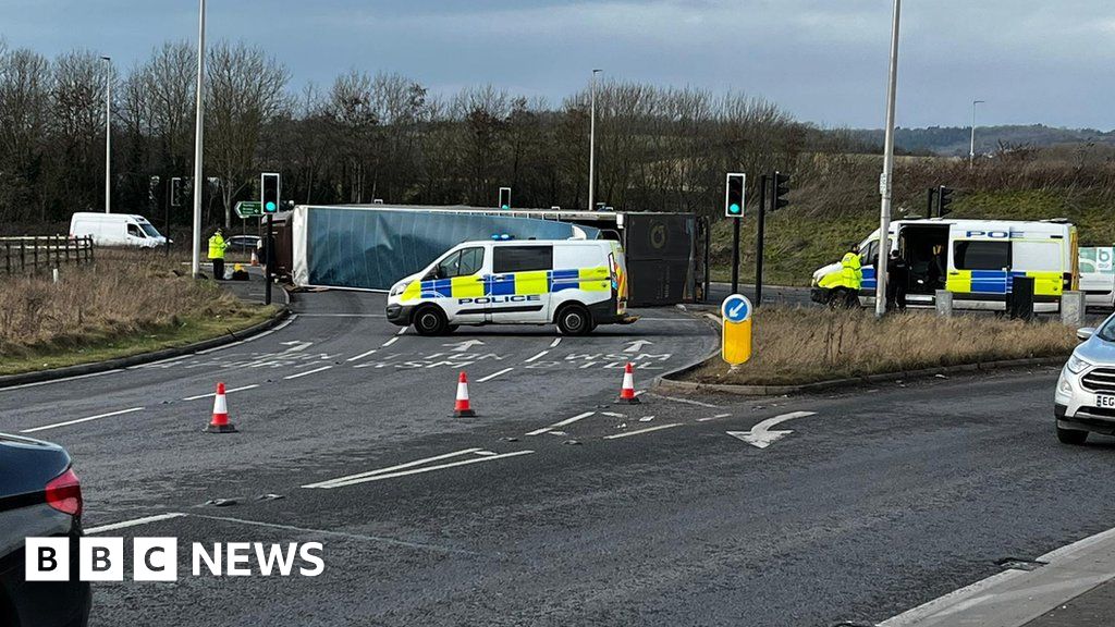 A4174 Crash: Bristol Road Closed After Lorry Overturns