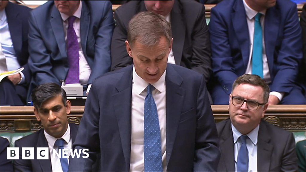 £500m for AI 'innovation centres' announced by chancellor