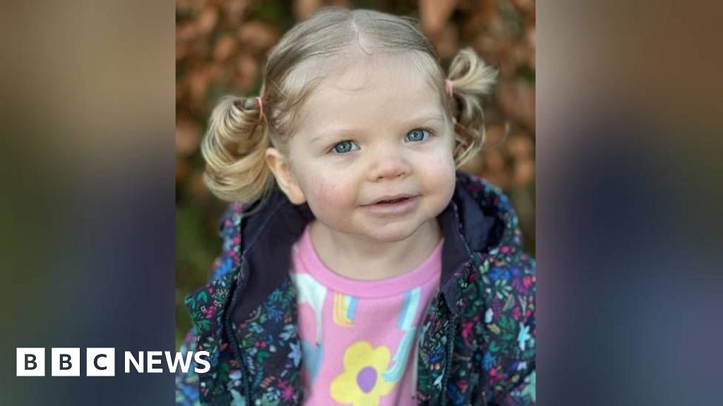 Girl with severe allergies has to try new food outside A&E