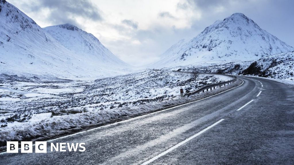 Travel warnings for ice and rail disruption
