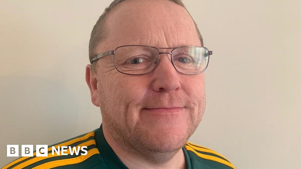 Eye cancer Immunotherapy drug trial gives terminal patient hope BBC News