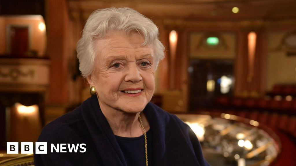 Dame Angela Lansbury Says Sexual Harassment Comments Taken Out Of Context Bbc News 9068